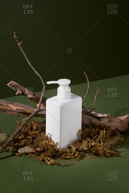 White Cosmetic Bottle With Batcher