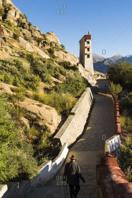 October 1, 2016: Tibet, Kora around Sera monastery