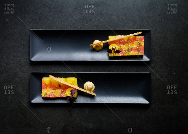 Gourmet citrus gelatin dessert