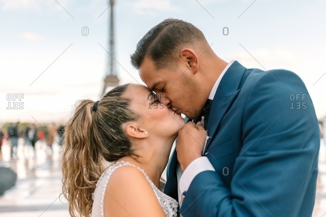 Wedding Couple With White Background stock photos - OFFSET