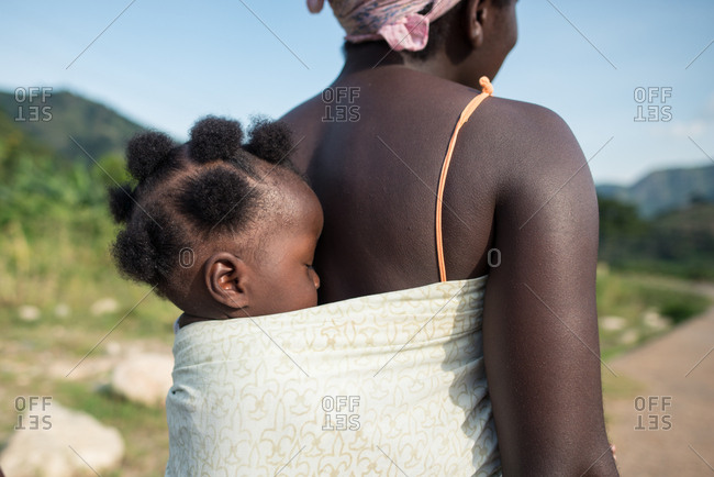 african mother and baby