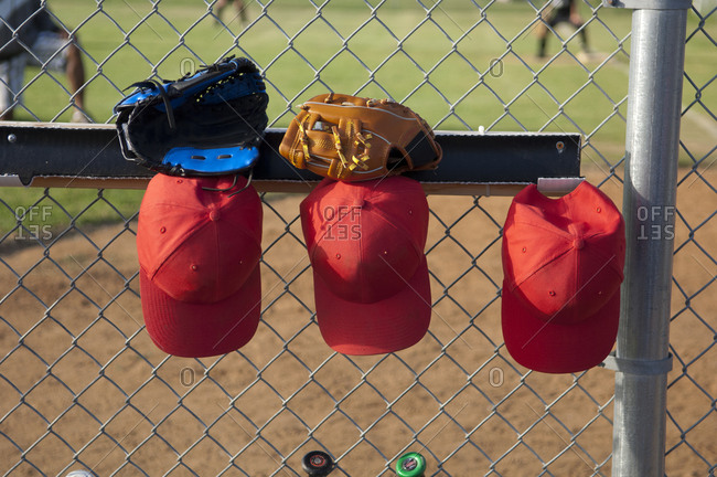 USA, California, Ladera Ranch, two boys (10-11) in baseball