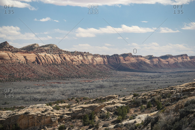 40 Mile Long Mountain Stretches Across Arizona Desert