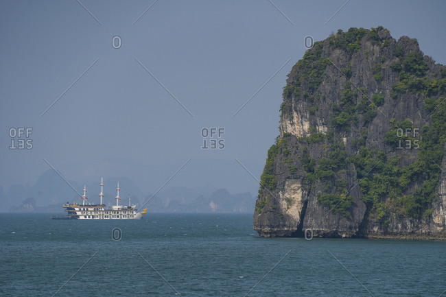 Halong Bay in Vietnam, boat tour