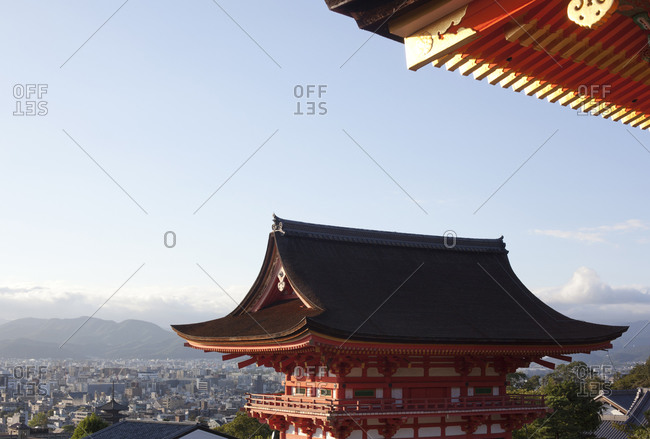 Gate overlooking the city at the Kiyomizu-dera temple in Kyoto, Japan