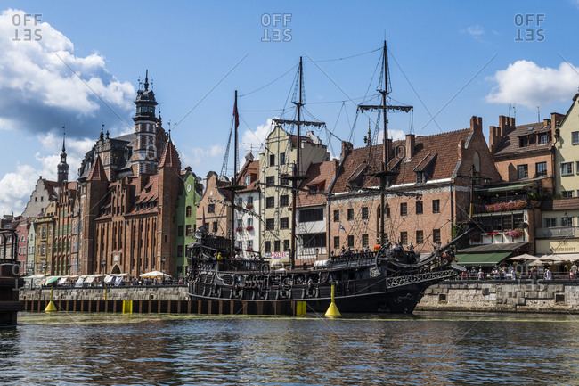 Poland- Gdansk- Hanseatic League houses and historic sailship on the Motlawa river