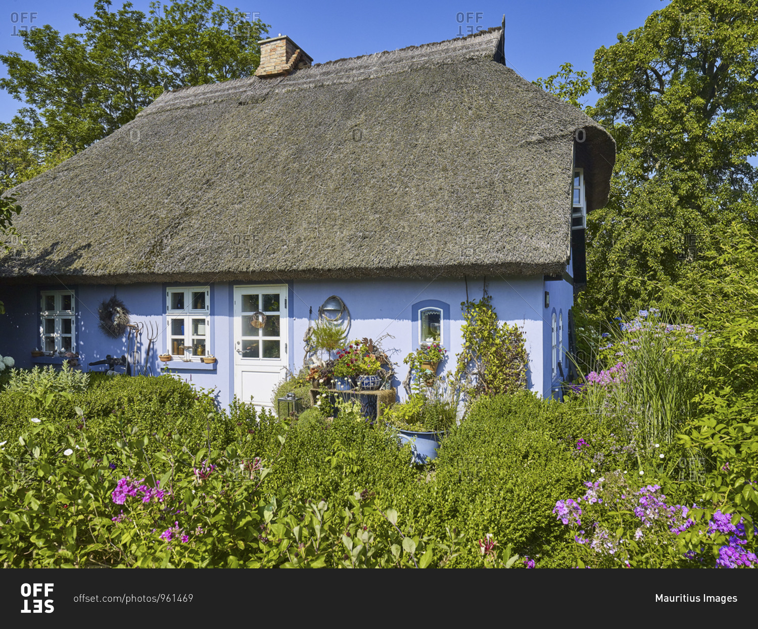 Thatched cottage in Quilitz in Lieper Winkel, Usedom, Mecklenburg-Vorpommern, Germany