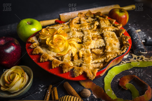 Apple pie plate decorative wood cinnamon baking honey food prep styled