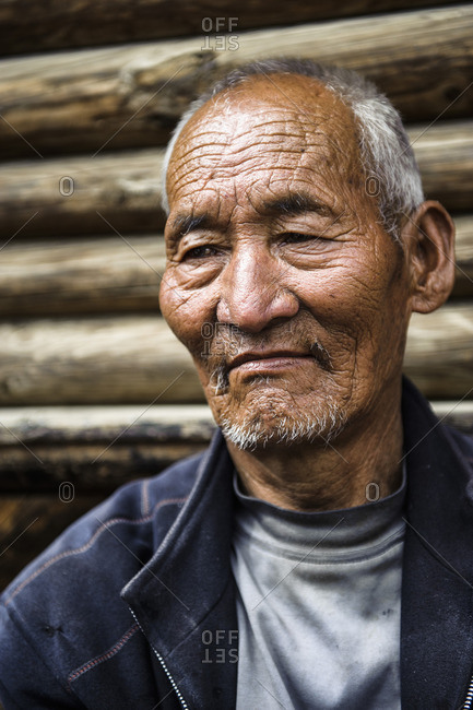 Portrait of a Tibetan man, Tibetan plateau, Kham and Amdo