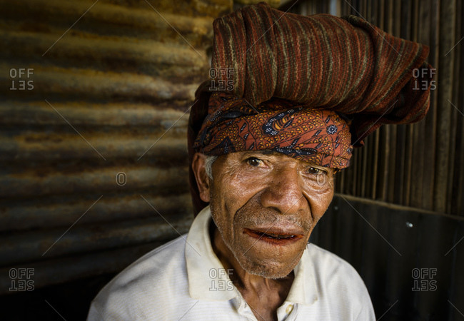 May 21, 2013: Man from West Timor chews Siripina, Kefamenanu, Indonesia