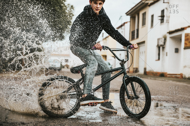 Bmx cycle outlet for man