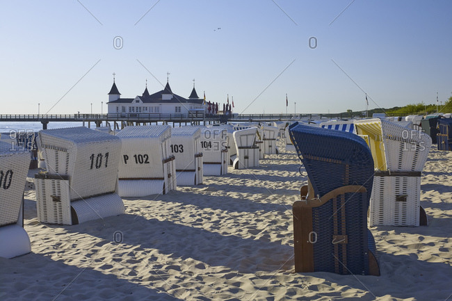 Ahlbeck beach with pier, Baltic resort Ahlbeck, Usedom, Mecklenburg-Western Pomerania, Germany