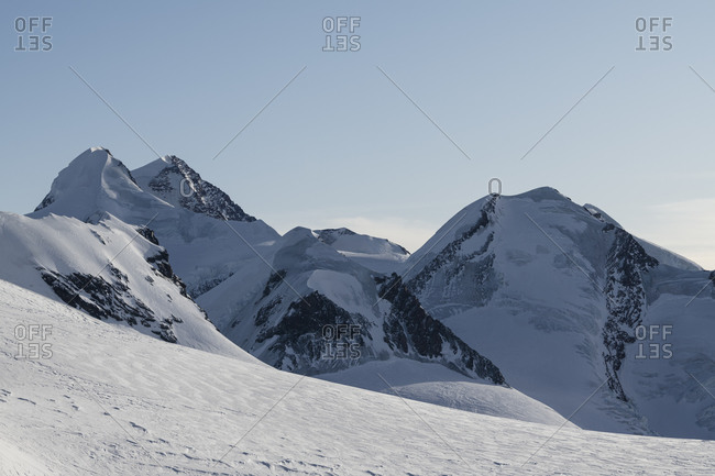 Switzerland, Valais, Zermatt, view from the Breithorn plateau to Liskamm west and east summits as well as twins Pollux and Castor