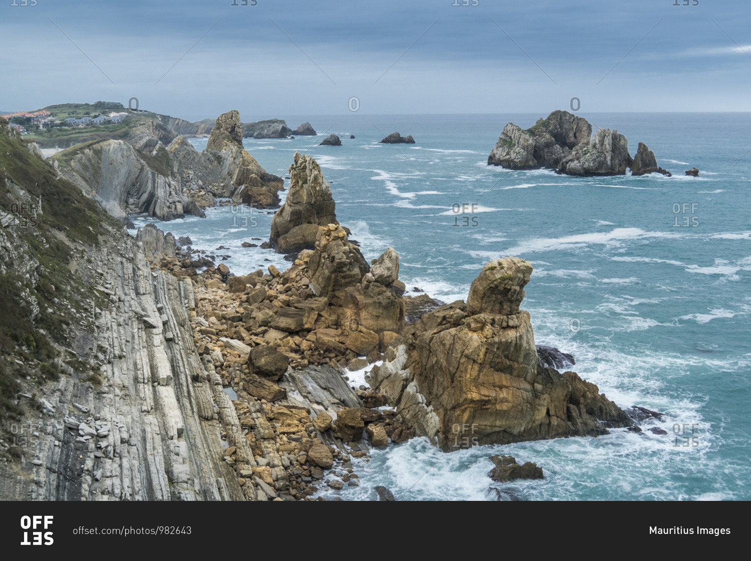 Spain, north coast, Cantabria, Costa Quebrada, Geopark, stormy mood
