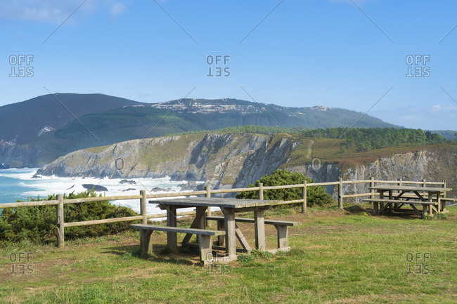 Spain, north coast, Galicia, Acantilados de Loiba, rest area, hiking trail