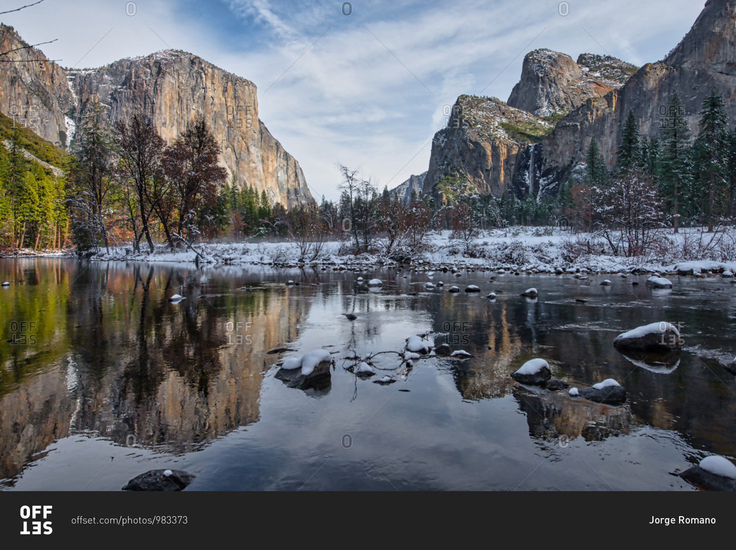 El Capitan, Bridaveil Falls and Cathedral Spires reflected on the Merced River at Valley View in Winter, Yosemite National Park
