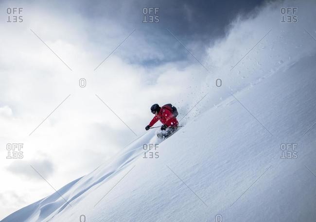 Man powder skiing, Zauchensee, Salzburg, Austria