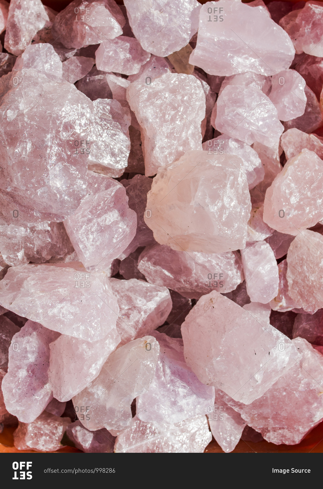 Rough rose quartz crystal rocks