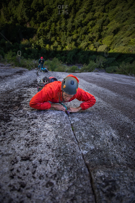 Man trad climbing, Squamish, Canada