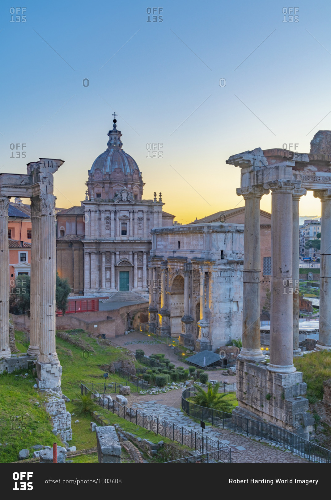 Church of Santi Luca e Martina and Septimius Severus Arch (Arco di Settimio Severo), Forum, UNESCO World Heritage Site, Rome, Lazio, Italy, Europe