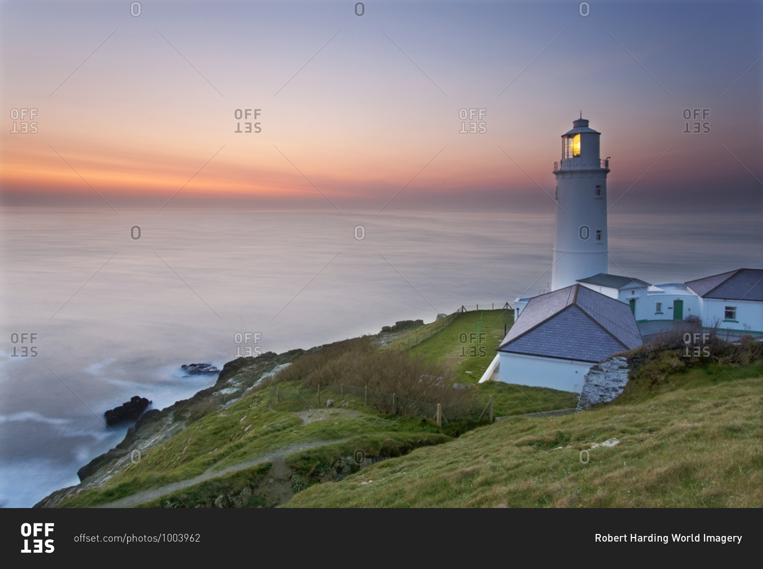 A peaceful dusk on Cornwall's Atlantic coast, showing the
lighthouse at Trevose Head, near Padstow, Cornwall, England, United
Kingdom, Europe stock photo - OFFSET