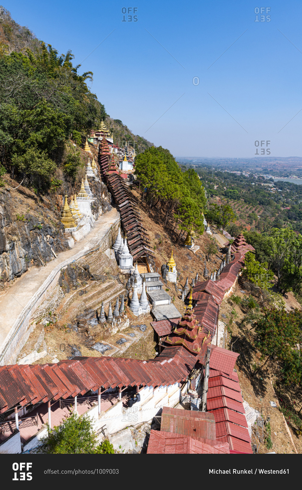 Myanmar- Shan State- Pindaya- Covered walkway leading to Pindaya Caves in summer