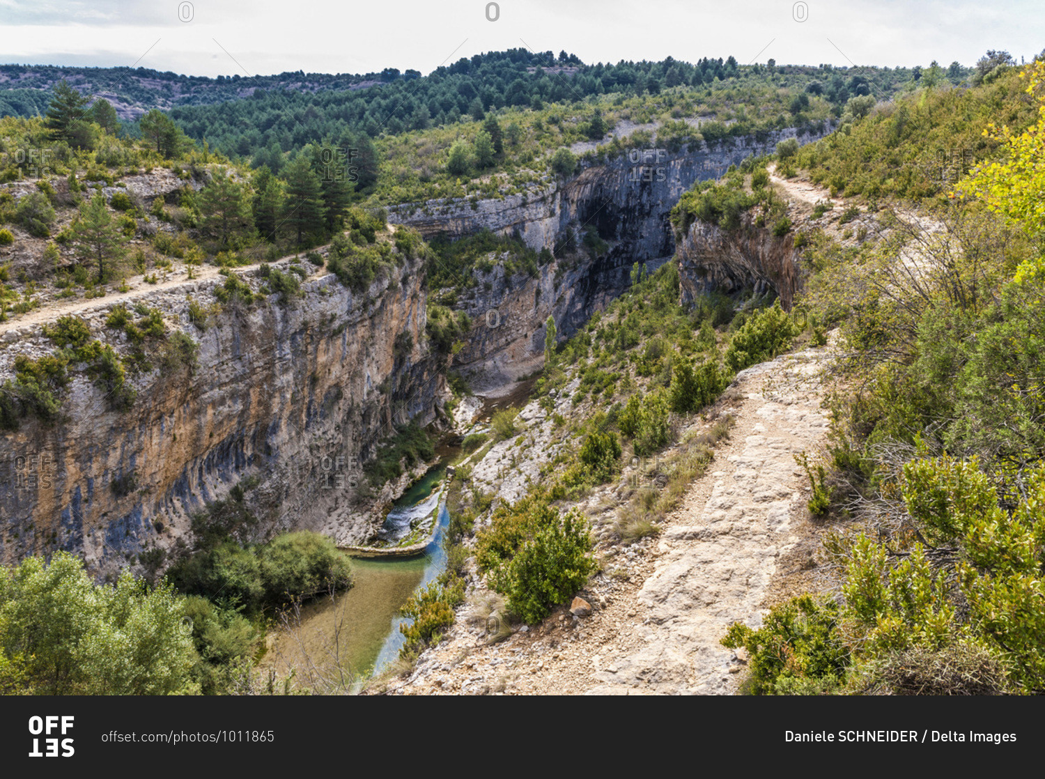 pain, autonomous community of Aragon, Sierra y Canons de Guara natural park, canyon of the Vero river (UNESCO World Heritage for the rock sites art)
