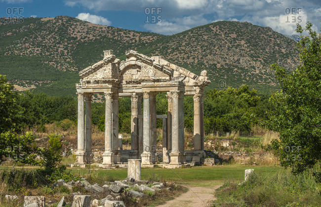 Turkey, Aphrodisias archeological Roman site, Tetrapylon (monumental gateway of the Temple of Aphrodite) (3rd century BC) (UNESCO World Heritage)
