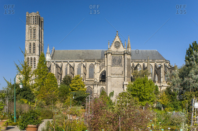 Nouvelle Aquitaine - Limousin - Haute-Vienne - Limoges - Gardens of the bishopric and the Saint-Etienne cathedral