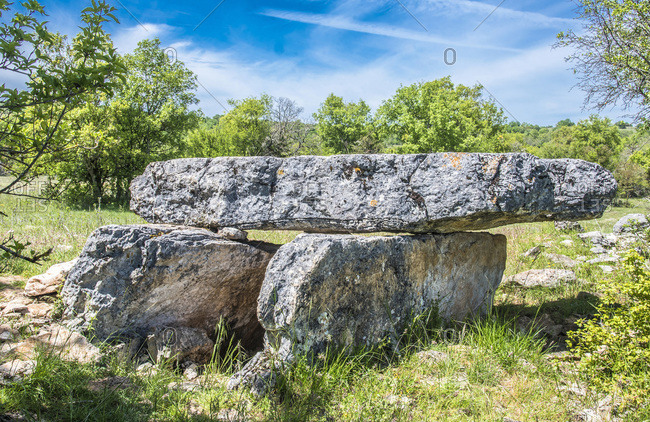 France, Lot, Causses regional Natural Park of Quercy, Natural Sensitive Space of Brauhnie, a dolmen (copper age, 2000 BC)