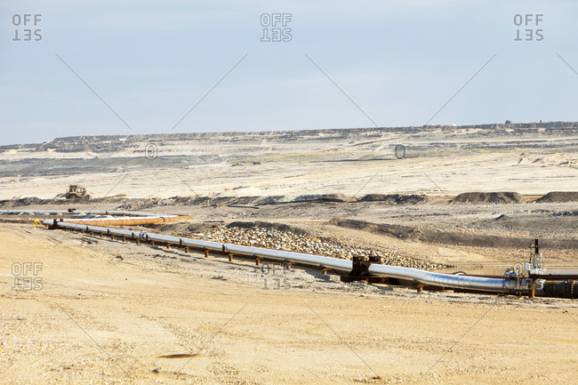 Albian Sands tar sands mine, Fort McMurray, Alberta, Canada
