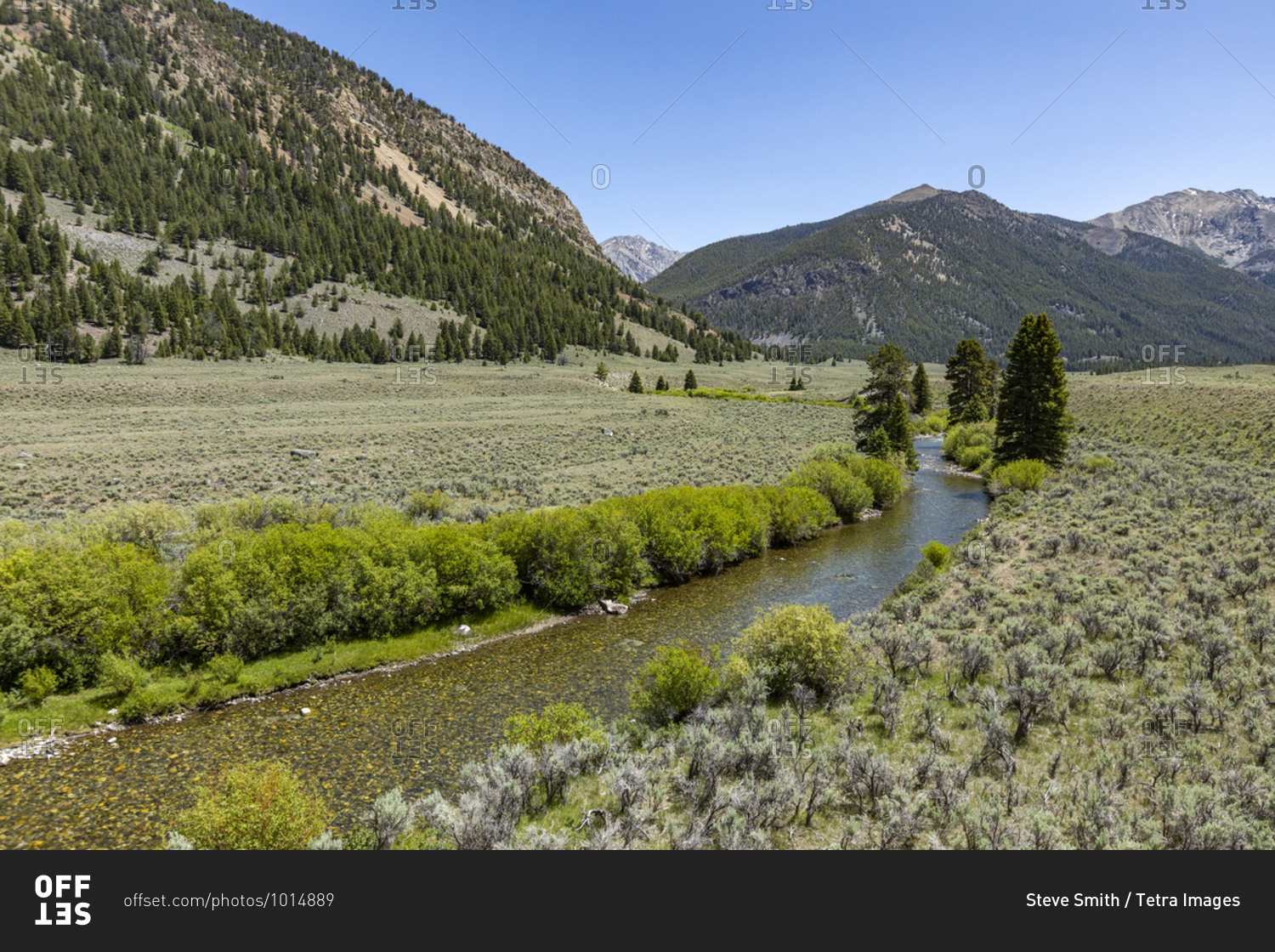 USA, Idaho, Sun Valley, Landscape with river and mountains