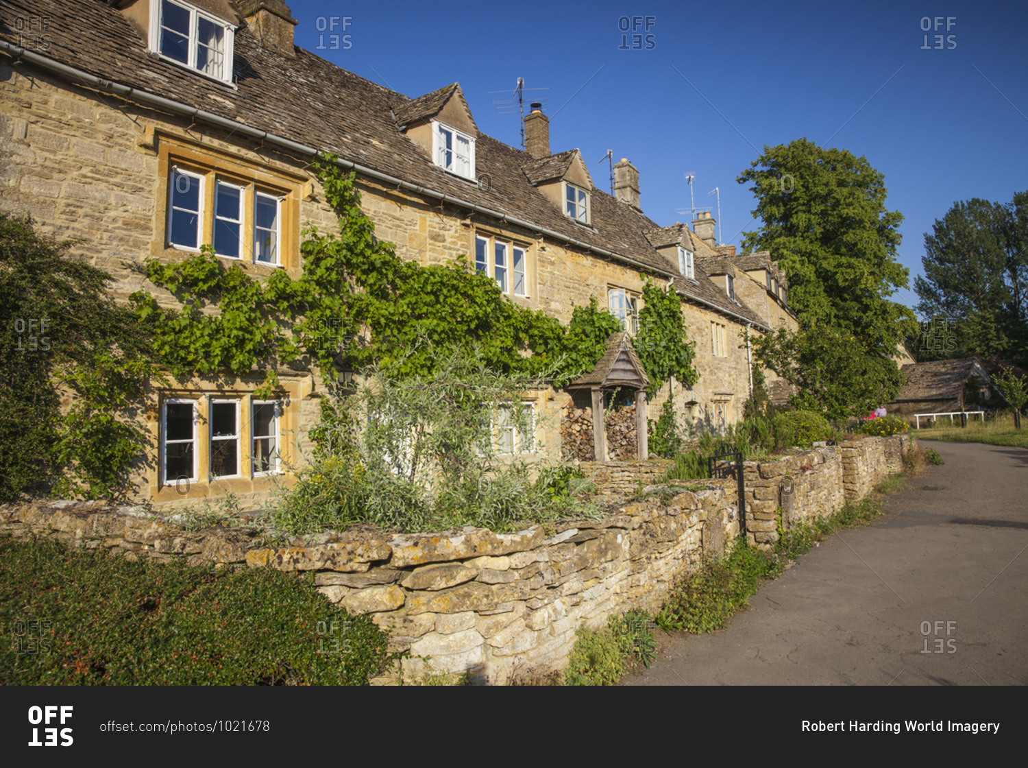 Lower Slaughter village, The Cotswolds, Gloucestershire, England, United Kingdom, Europe