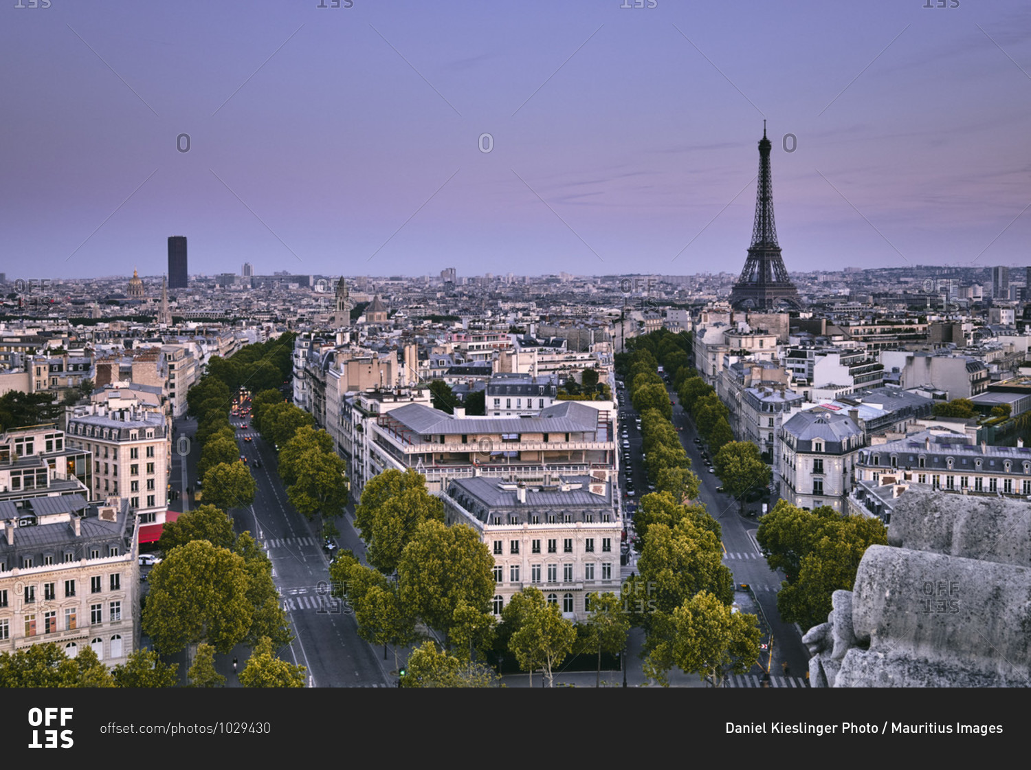 Europe, France, Paris, Arc de Triomphe, Place Charles de Gaulle, Champs Elysees,
