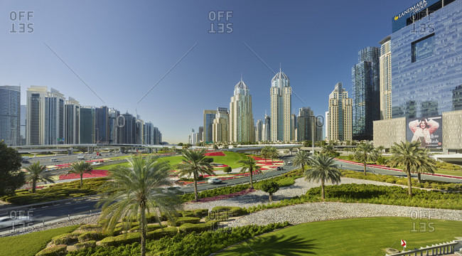 January 18, 2020: Leafy interchange, palm trees, sheikh zayed road, near dubai marina, dubai, united arab emirates