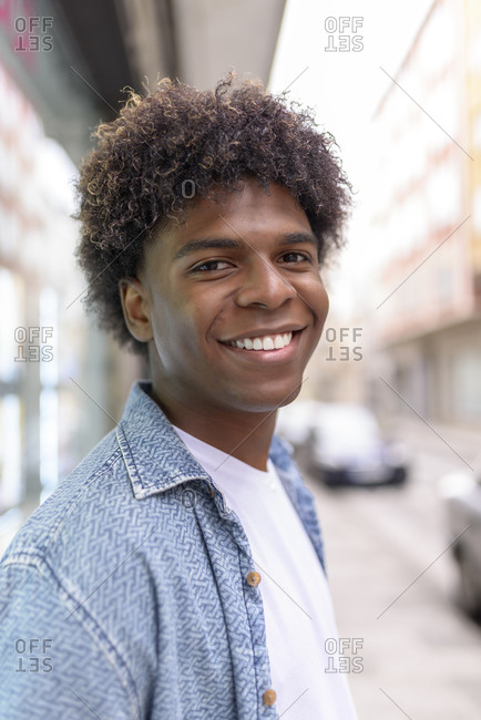 male smiling candid stock photos - OFFSET