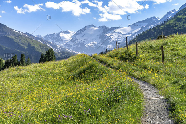 Europe, austria, tyrol, otztal alps, otztal, hiking trail to obergurgl with a view of the gurgler mountains