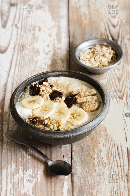 Bowl of banana porridge and oats