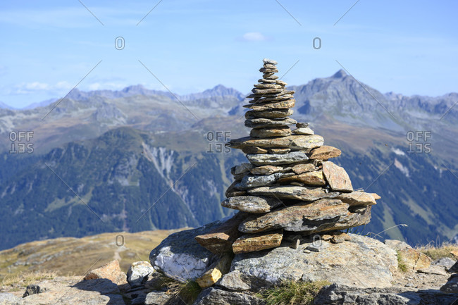 Austria, montafon, gaschurn, versettlagipfel (2372 m) with stone men.