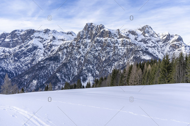 Europe, Austria, berchtesgaden alps, salzburg, werfen, ostpreussenhütte, view of the hagen mountains