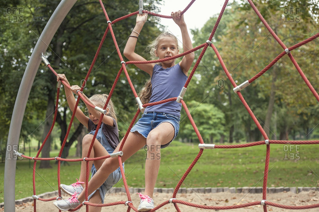 jungle gym climbing net