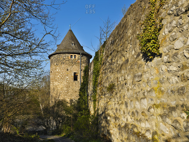 Europe, Germany, Hesse, Lahn-Dill-Kreis, Lahn-Dill-Bergland, Wetzlar, Sauturm at the old city wall near Avignon-Anlage
