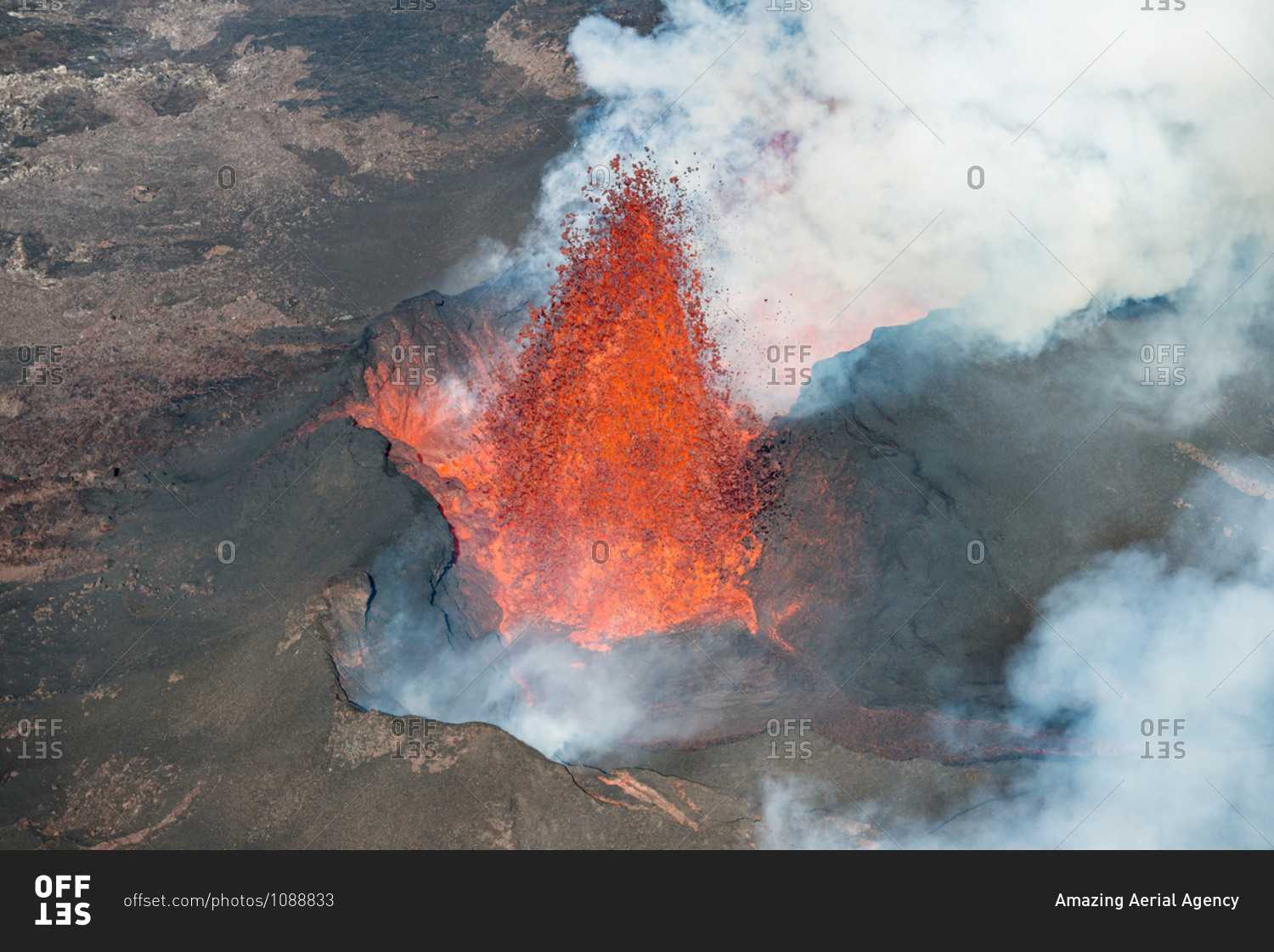 Aerial view of crater with spewing lava, smoke and gases during the largest volcanic eruption in Iceland since 1784, Holuhraun, highlands of Iceland