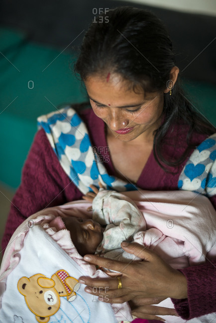 A mother and baby in a hospital in Nepal