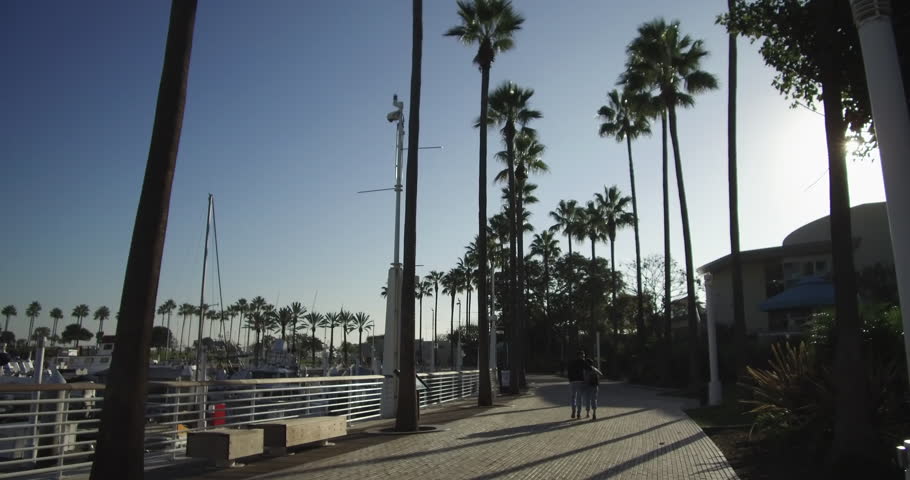 Long Beach - Walking The Boardwalk At The Shoreline Aquatic Park 
