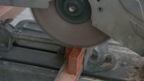 Circular saw cutting wood - Stock video