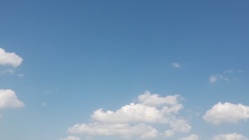 bautiful day with cloud flow