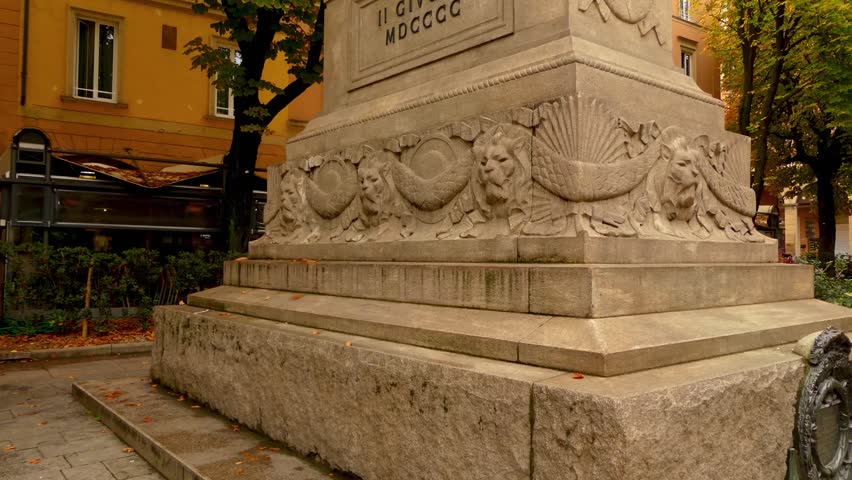 Bologna, Emilia-Romagna Region, Northern Italy: Giuseppe Garibaldi Monument on Via dell
