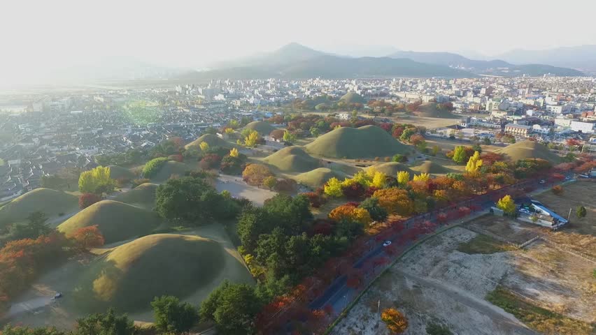 Daereungwon is Large Ancient Tombs of Kings. Gyeongju was the capital of the Silla Kingdom for thousand years. Gyeongju, South Korea, Asia when Nov-06-2017