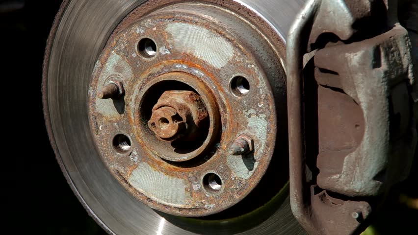 car wheel screws